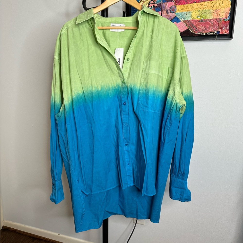 ASOS dip dyed shirt with side split and front pocket. NWT. Blue and green.